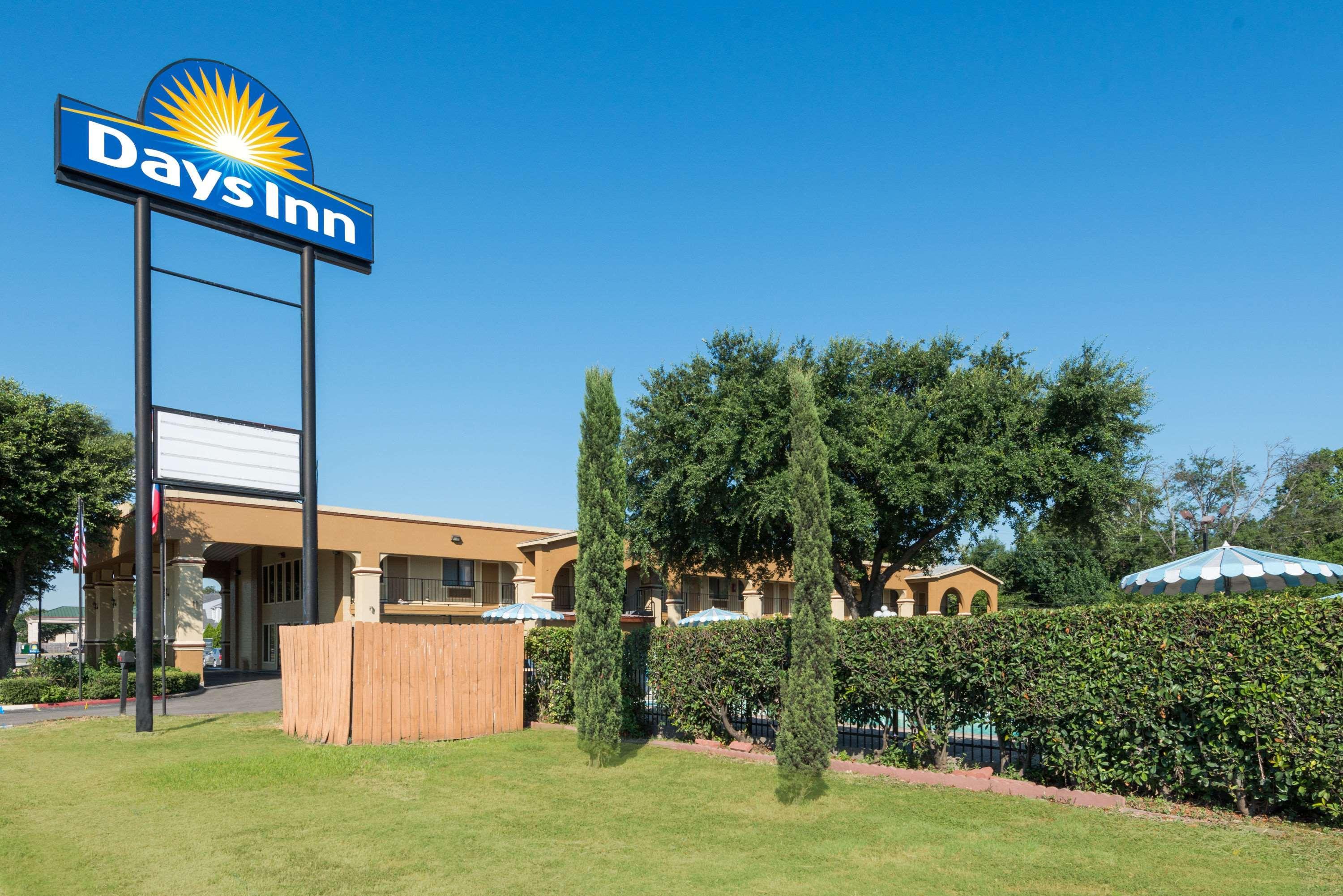 Days Inn By Wyndham San Marcos Luaran gambar